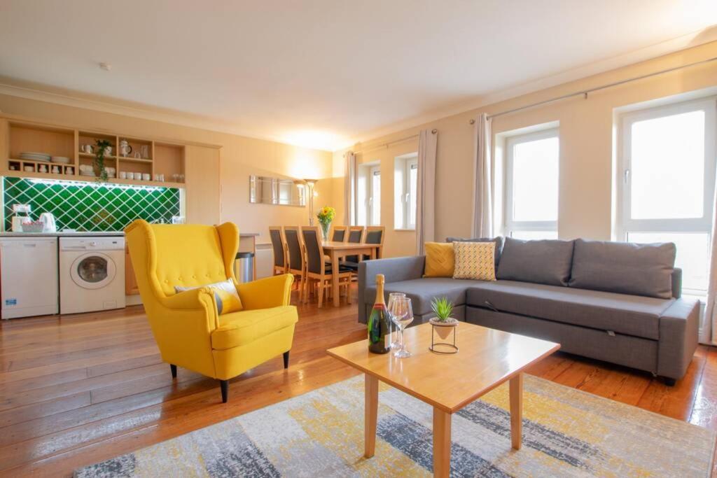 310 - The Carrowbeg At The Harbour Mills By Shortstays Вестпорт Екстер'єр фото